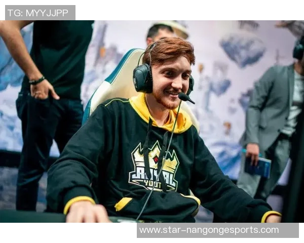 聚焦V5战队实力分析揭秘英雄联盟赛场中的强者之路